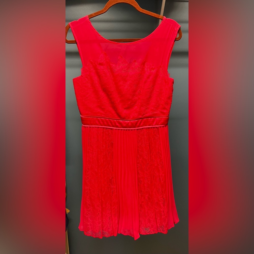Party Dress, Hot Pink Dress, Women’s Size 8, above the knee.